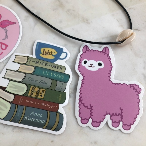 3/$15 8pc VSCO Girl Mini Gift Pack - Picture 4 of 4